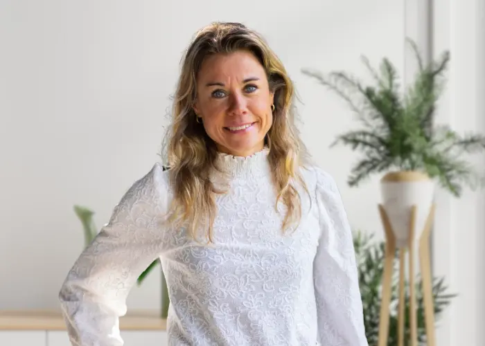Jantine Tilstra, Makelaar bij Wente